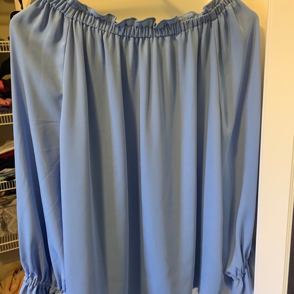 Talbots blouse - Picture 2 of 4